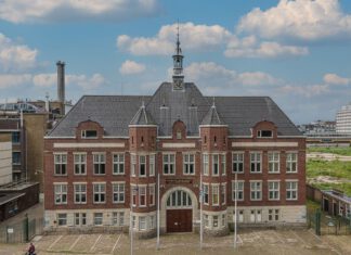 deuren open Groote Kantoor in Delft