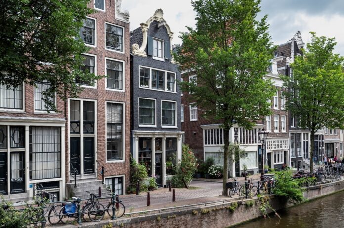 Brouwersgracht 46 is door Stadsherstel Amsterdam gerestaureerd