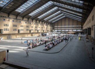 Centrale Markthal houdt Open Huis met nieuwe audiotour en marktkramen
