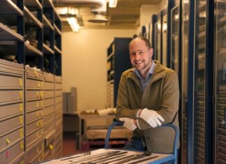 Conservator Luc Amkreutz nieuwe Eugene Duboishoogleraar (Universiteit Maastricht)